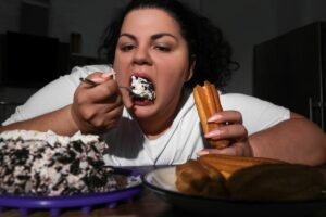 4 Proven Steps To Stop Overeating That Actually Work